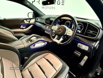 Used Mercedes-Benz GLE 2021 for sale - 76702947: Photo