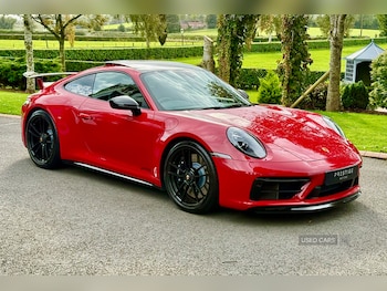 Porsche - 911