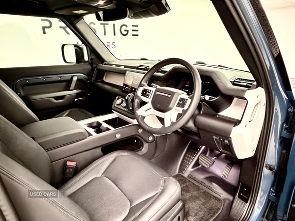 Used Land Rover Defender 2024 for sale - 76620760: Photo 10