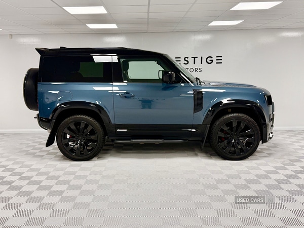 Used Land Rover Defender 2024 for sale - 76620760: Photo 2