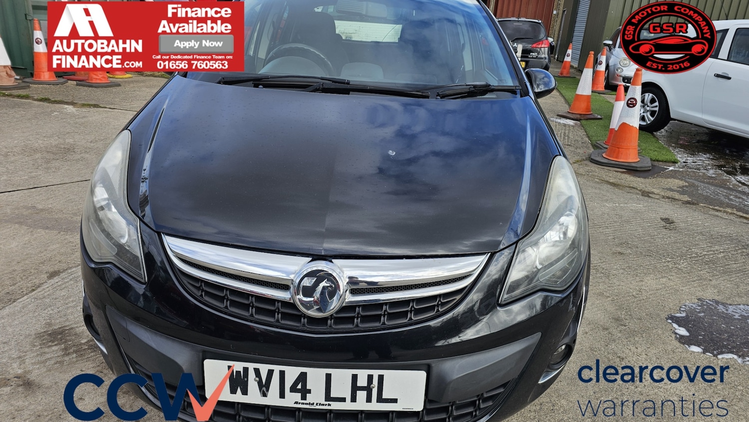 Used Vauxhall Corsa 2014 for sale - 78080766: Photo 2