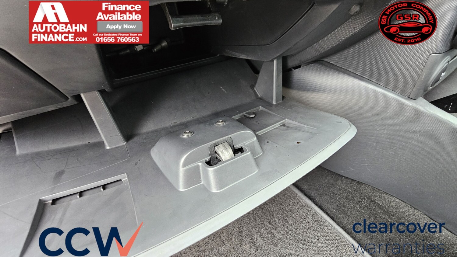 Used Renault Clio 2015 for sale - 78092857: Photo 14