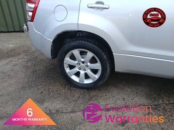 Used Suzuki Grand Vitara 2011 for sale - 76948558: Photo