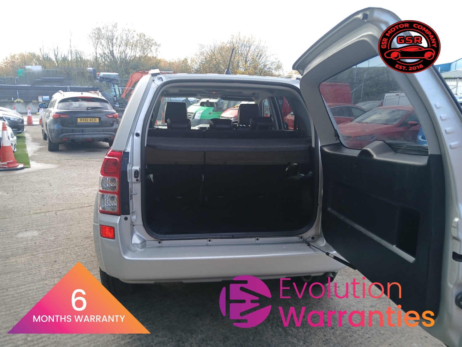 Used Suzuki Grand Vitara 2011 for sale - 76948558: Photo 9