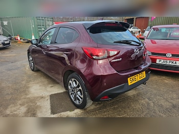 Used Mazda Mazda2 2018 for sale - 77543672: Photo