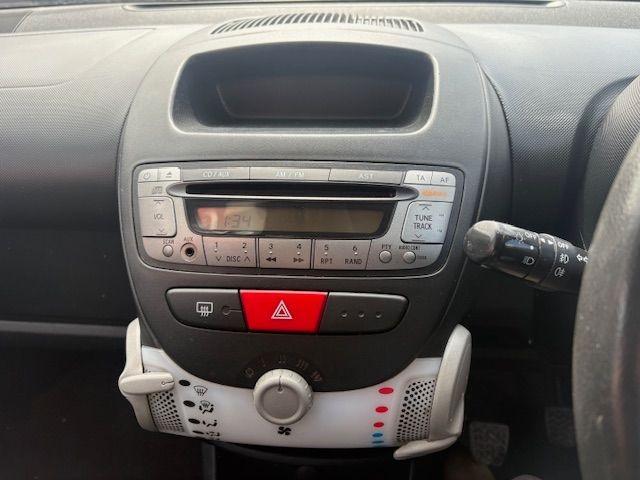 Used Toyota AYGO 2012 for sale - 76391567: Photo 14