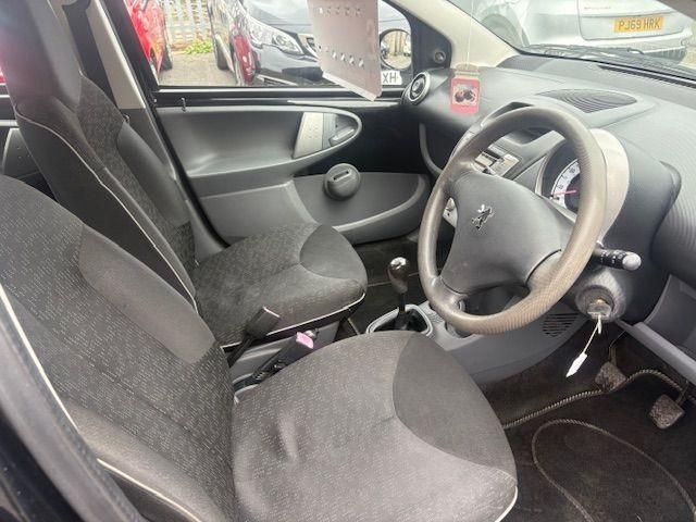 Used Peugeot 107 2010 for sale - 76391560: Photo 12