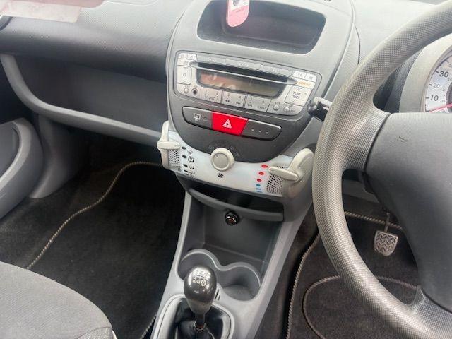 Used Peugeot 107 2010 for sale - 76391560: Photo 14