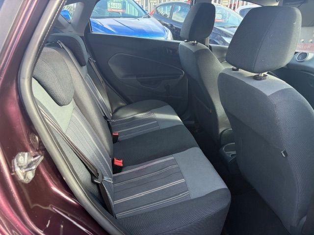 Used Ford Fiesta 2010 for sale - 76391566: Photo 11