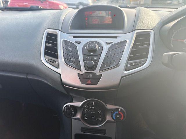 Used Ford Fiesta 2010 for sale - 76391566: Photo 14