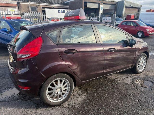 Used Ford Fiesta 2010 for sale - 76391566: Photo 6