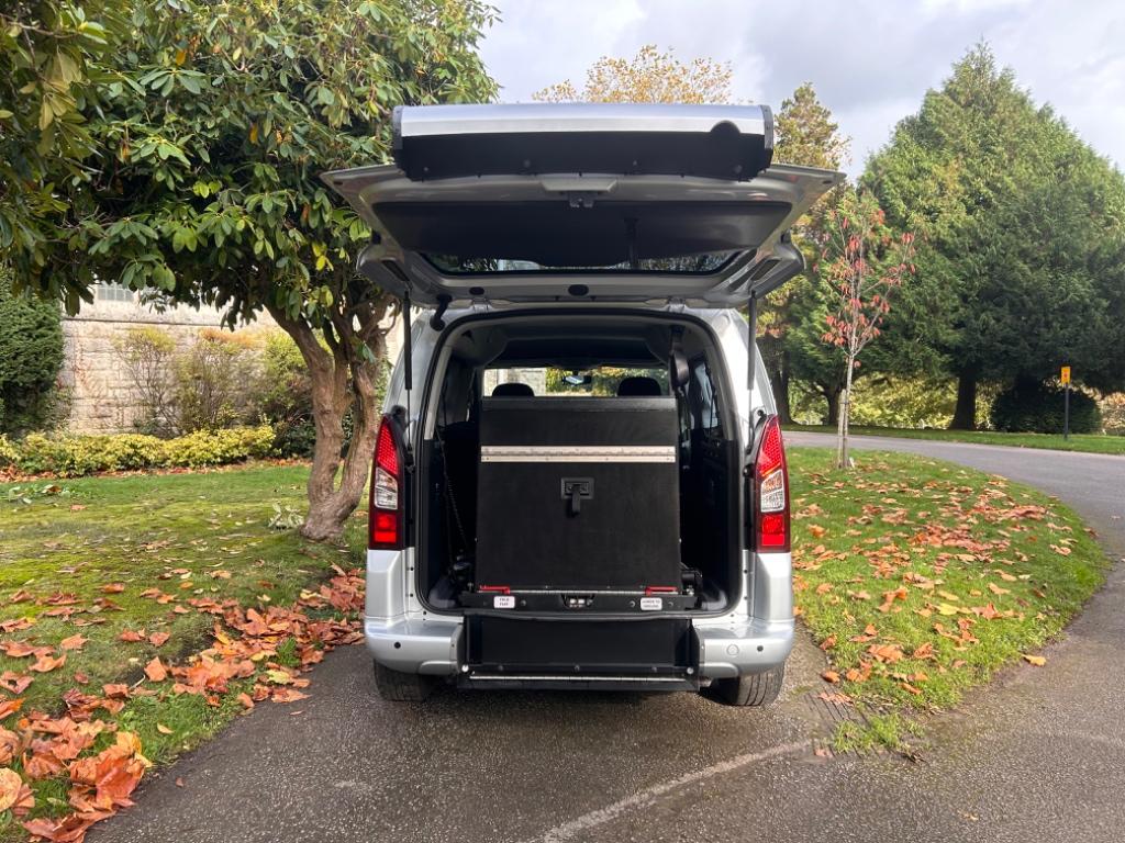 Vehicle 18