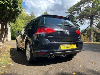 Used Volkswagen Golf 2016 for sale - 75729712: Photo
