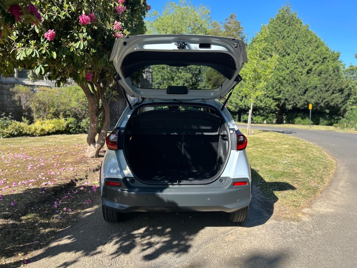Vehicle 22