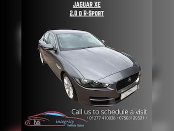 Used Jaguar XE 2016 for sale - 79454547: Photo