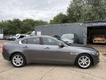 Used Jaguar XE 2016 for sale - 79454547: Photo