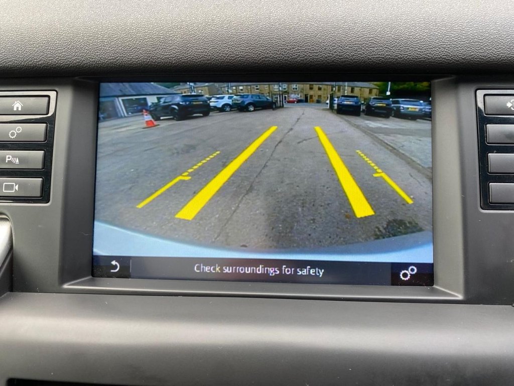 Used Land Rover Discovery Sport 2018 for sale - 76914764: Photo 18