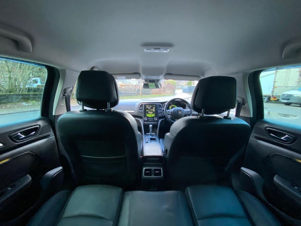 Used Renault Megane 2017 for sale - 76900932: Photo 12