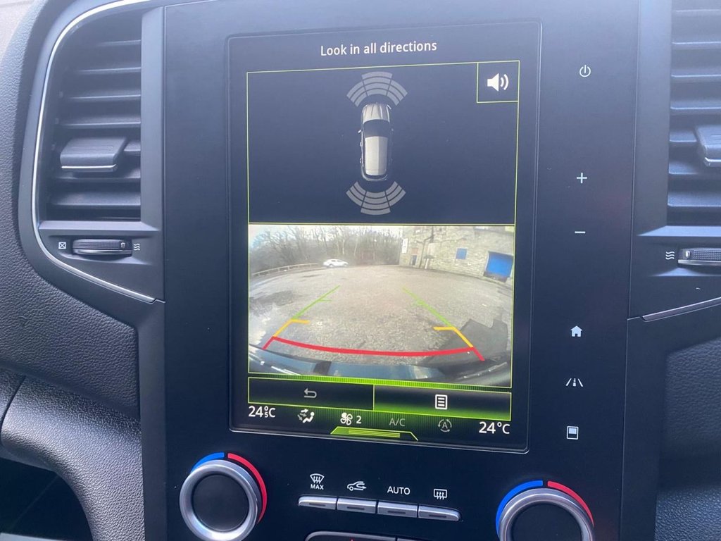 Used Renault Megane 2017 for sale - 76900932: Photo 17