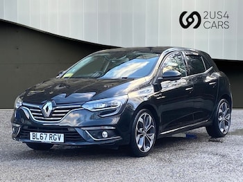 Used Renault Megane 2017 for sale - 76900932: Photo