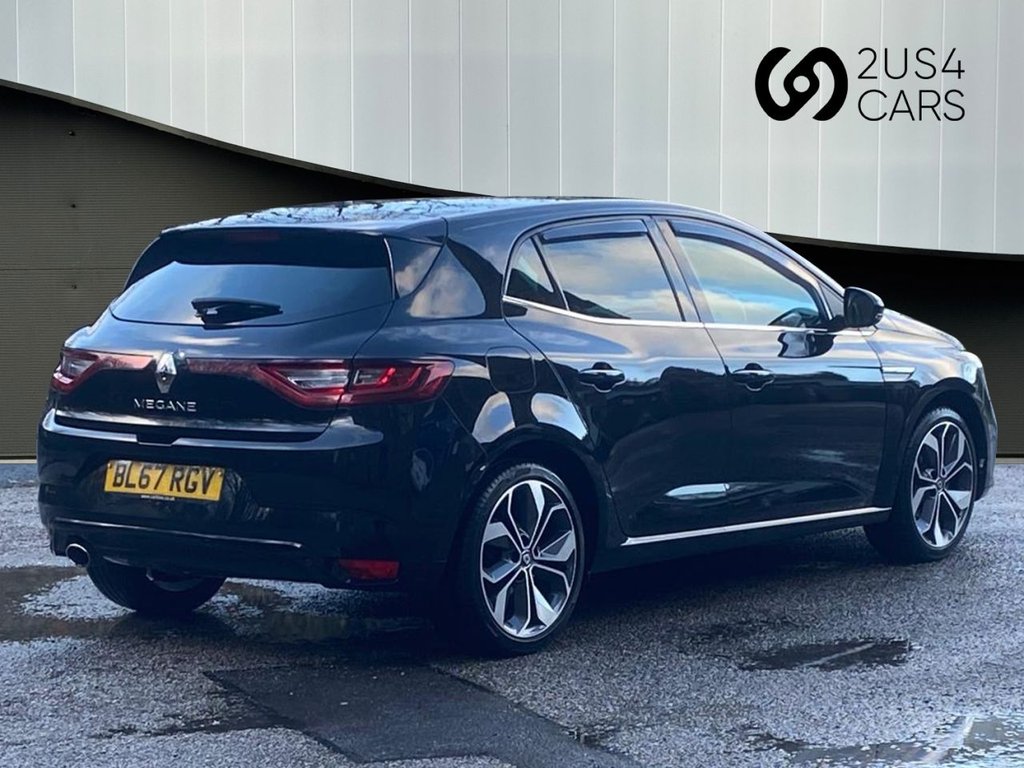 Used Renault Megane 2017 for sale - 76900932: Photo 4