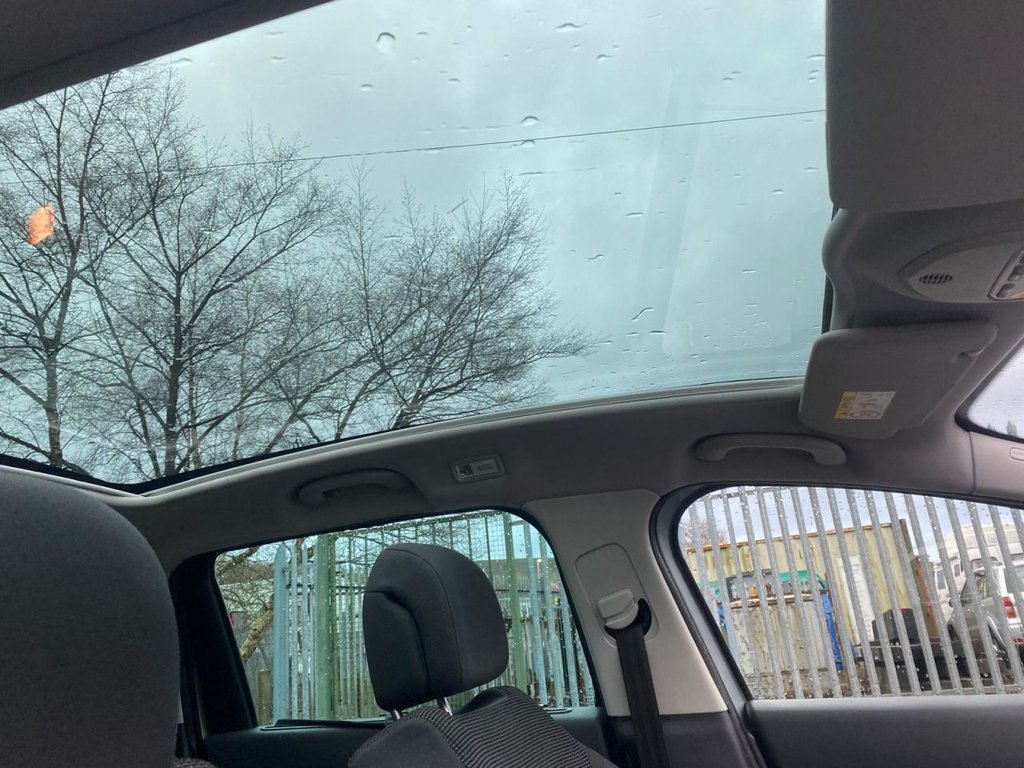 Used Peugeot 5008 2014 for sale - 76900418: Photo 14