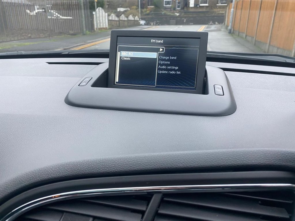 Used Peugeot 5008 2014 for sale - 76900418: Photo 15