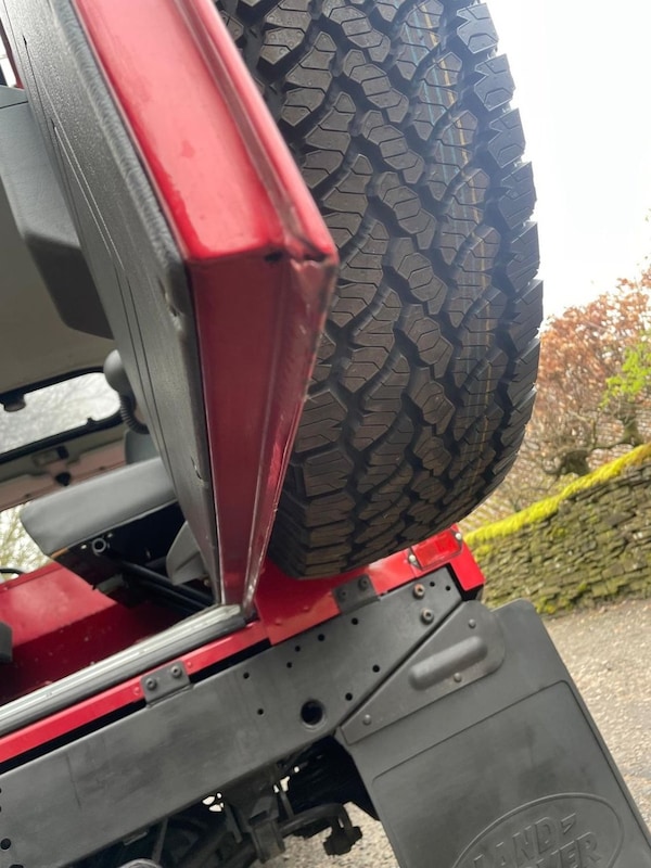 Used Land Rover Defender 90 1997 for sale - 75473592: Photo 21
