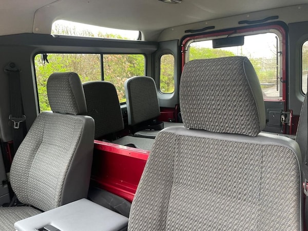 Used Land Rover Defender 90 1997 for sale - 75473592: Photo 42