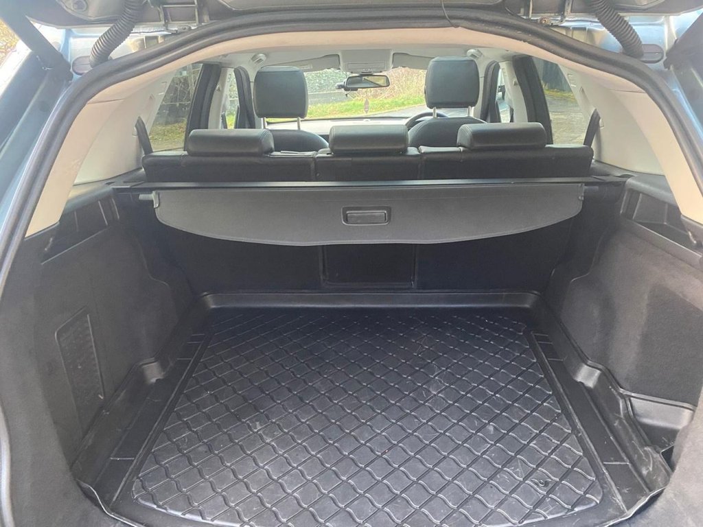 Used Land Rover Discovery Sport 2019 for sale - 76635513: Photo 13