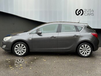 Used Vauxhall Astra 2010 for sale - 76482051: Photo