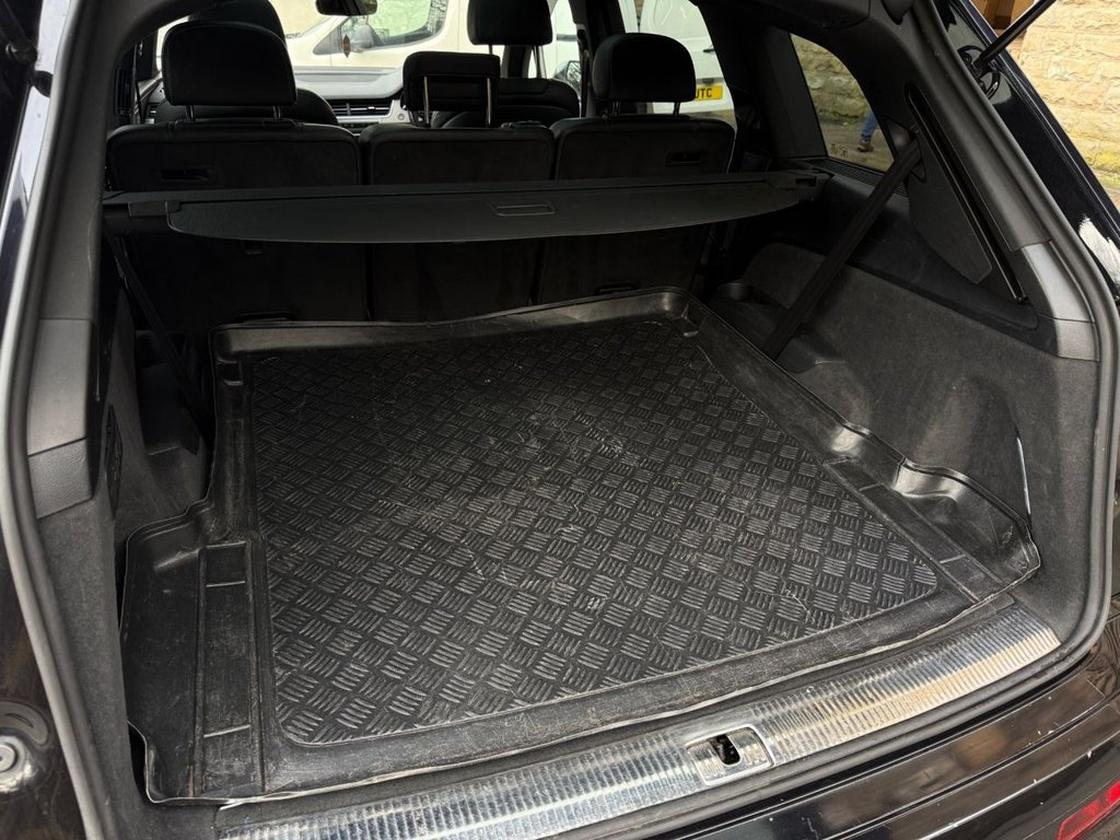 Used Audi SQ7 2017 for sale - 76923652: Photo 10