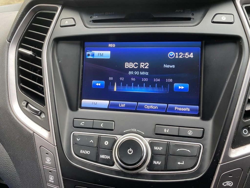 Used Hyundai Santa Fe 2013 for sale - 76210206: Photo 16