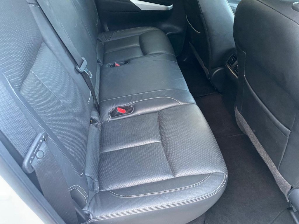 Used Nissan Navara 2017 for sale - 76900557: Photo 11