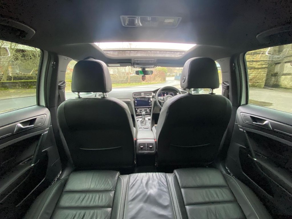 Used Volkswagen Golf 2018 for sale - 77685263: Photo 11