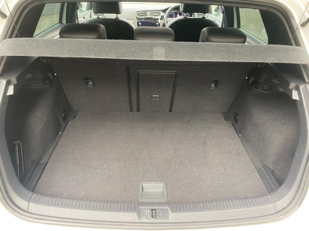 Used Volkswagen Golf 2018 for sale - 77685263: Photo 13