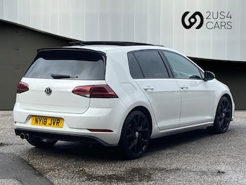 Used Volkswagen Golf 2018 for sale - 77685263: Photo