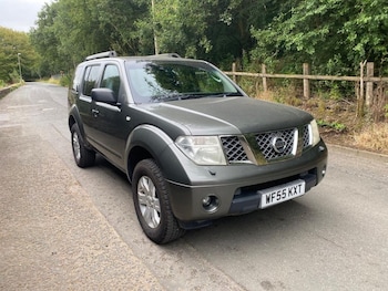 2005 (55) - 2.5 dCi SE SUV 5dr Diesel Manual (238 g/km, 174 bhp)