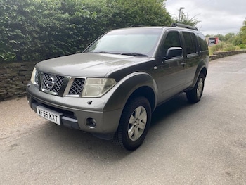 Used Nissan Pathfinder 2005 for sale - 75630823: Photo