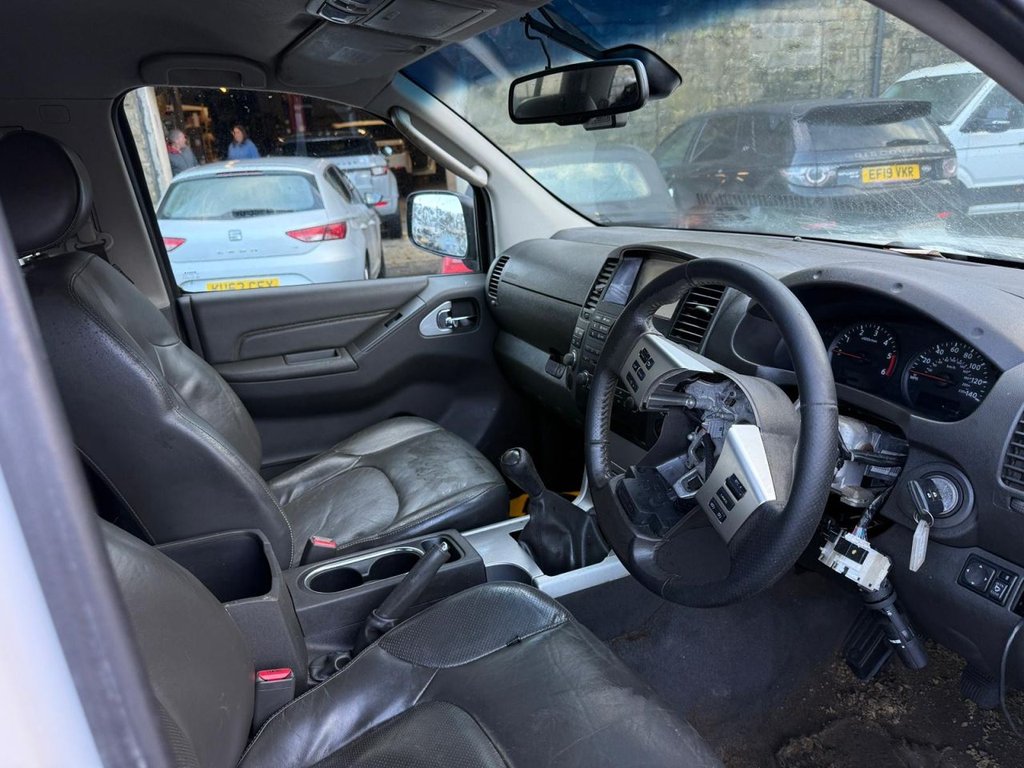 Used Nissan Navara 2014 for sale - 76574770: Photo 9