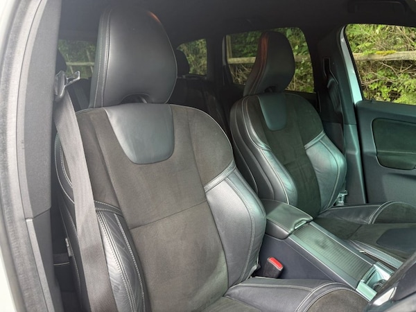 Used Volvo XC60 2015 for sale - 75533832: Photo 20