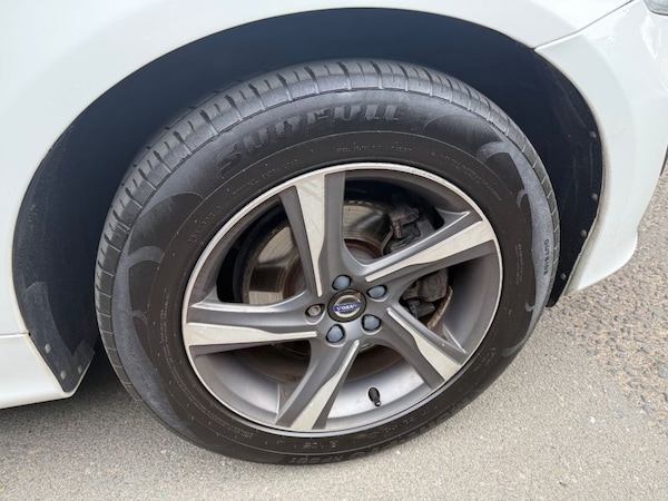 Used Volvo XC60 2015 for sale - 75533832: Photo 26