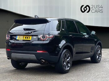 Used Land Rover Discovery Sport 2019 for sale - 76256355: Photo