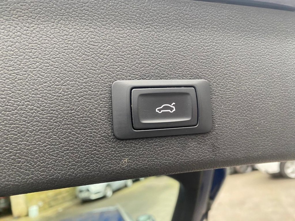 Used Audi A4 2015 for sale - 77855549: Photo 15