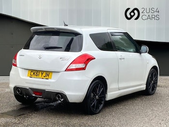Used Suzuki Swift 2012 for sale - 76168511: Photo 4