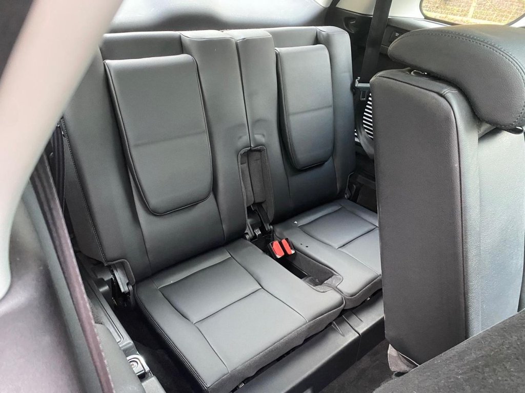 Used Land Rover Discovery Sport 2016 for sale - 77010137: Photo 12