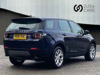 Used Land Rover Discovery Sport 2016 for sale - 77010137: Photo