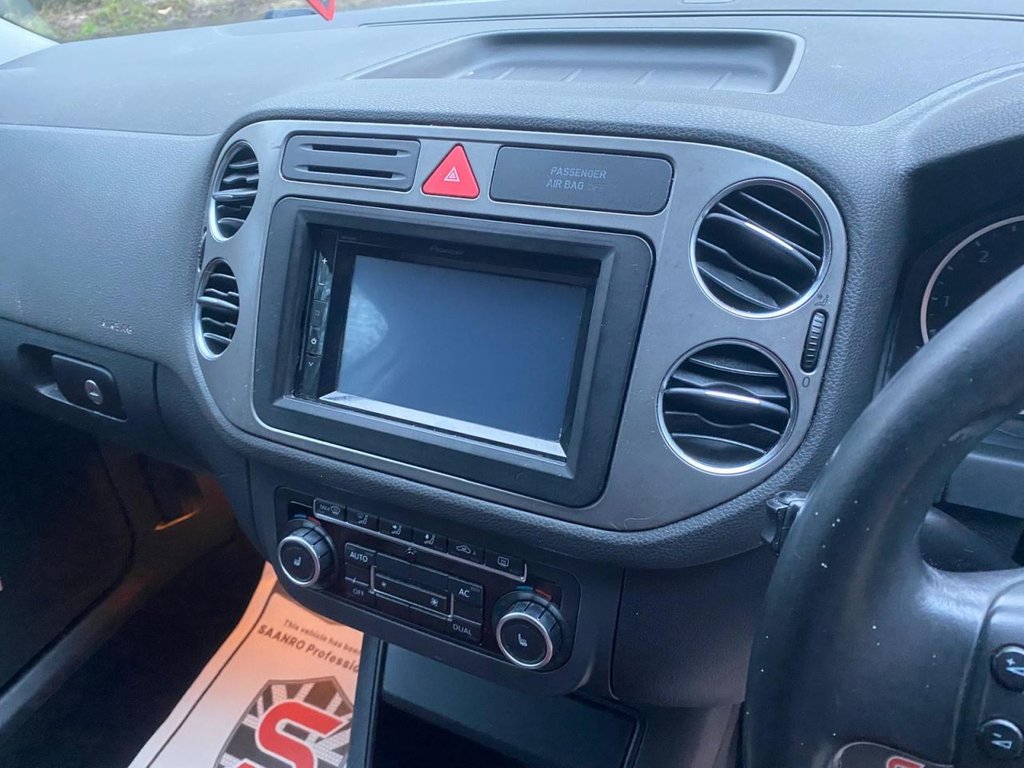 Used Volkswagen Tiguan 2010 for sale - 77038142: Photo 11