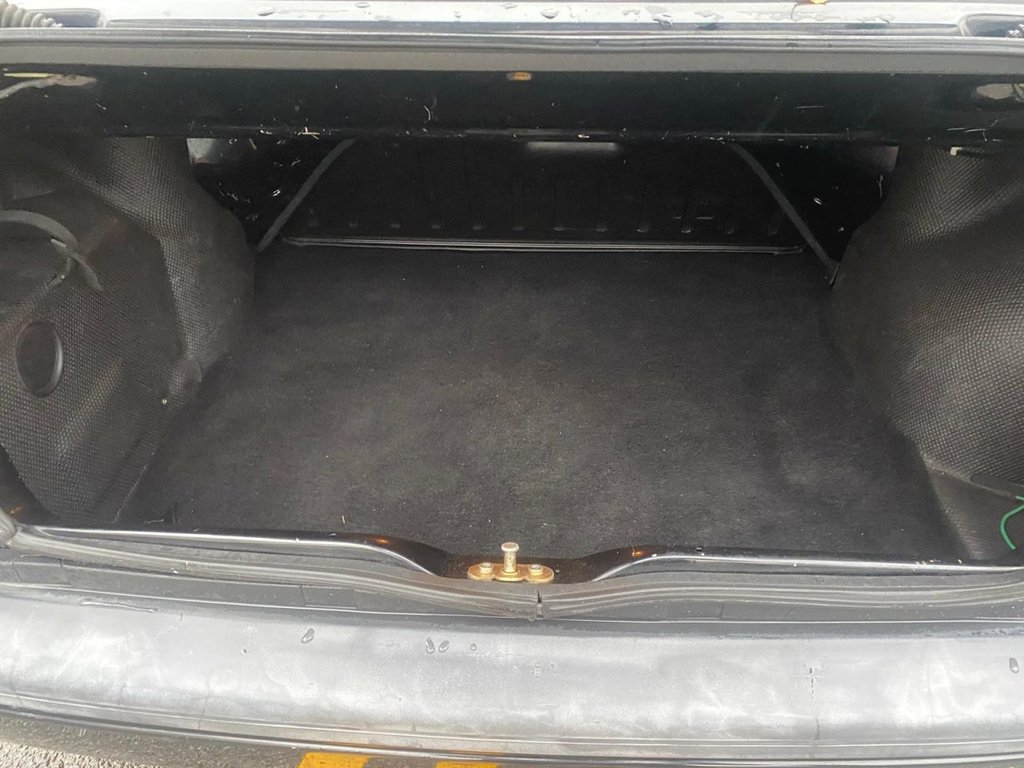 Used Volkswagen Golf 1994 for sale - 76552041: Photo 6