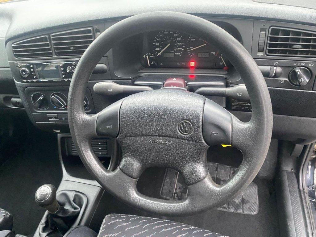 Used Volkswagen Golf 1994 for sale - 76552041: Photo 7